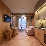 Fleurmont By Prime * Cracovia